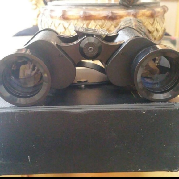 **HOST PICK**Bushnell Citation 7x35 Binoculars w/case - Picture 2 of 4